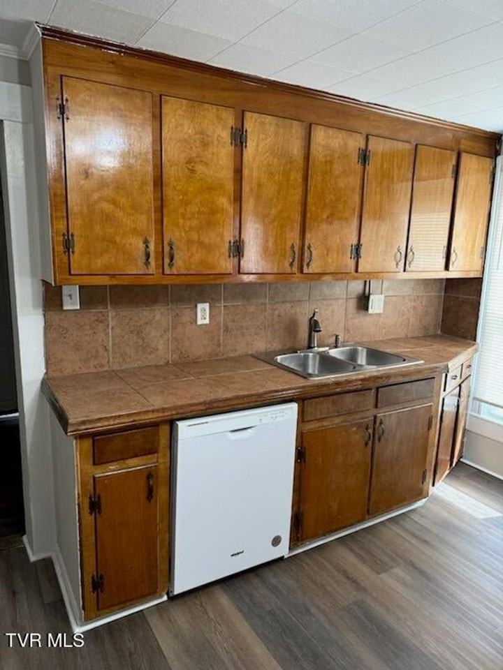 1224 Shelby St - Photo 3 of 17