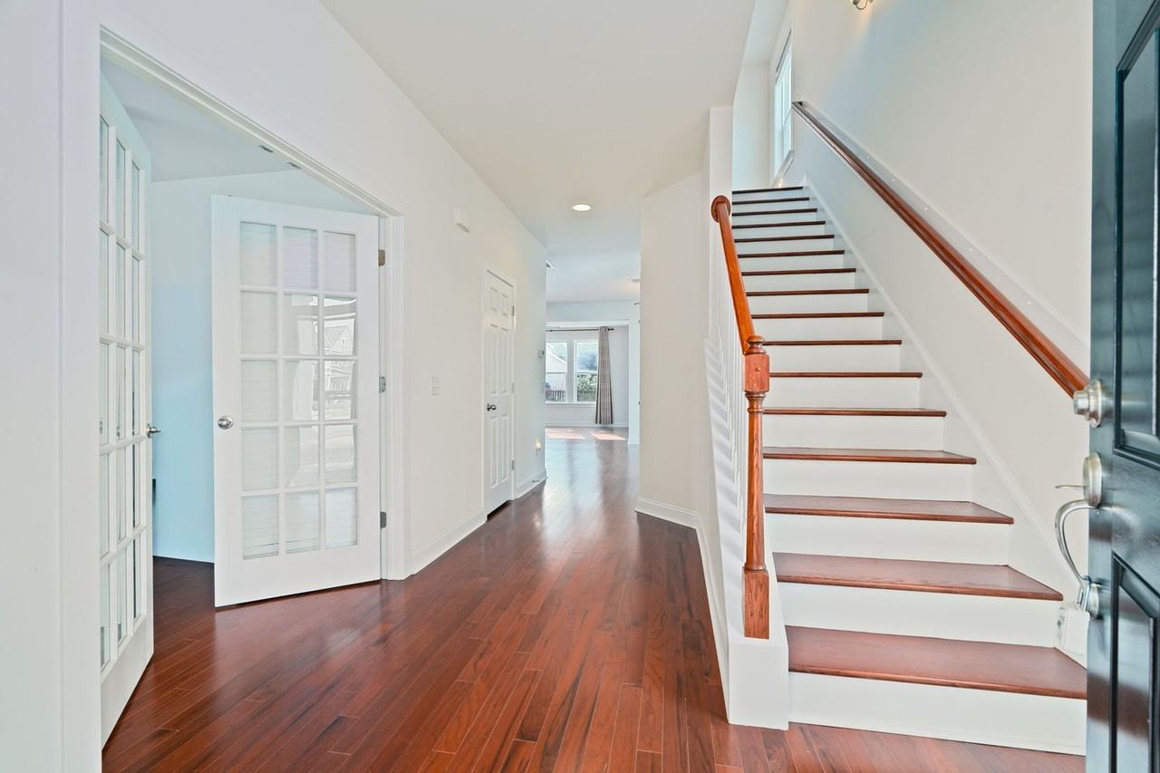 3141 Moonlight Dr - Photo 4 of 30