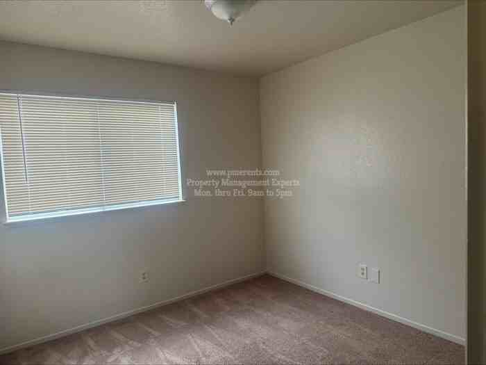 8761 Deer Creek Cir - Photo 7 of 12