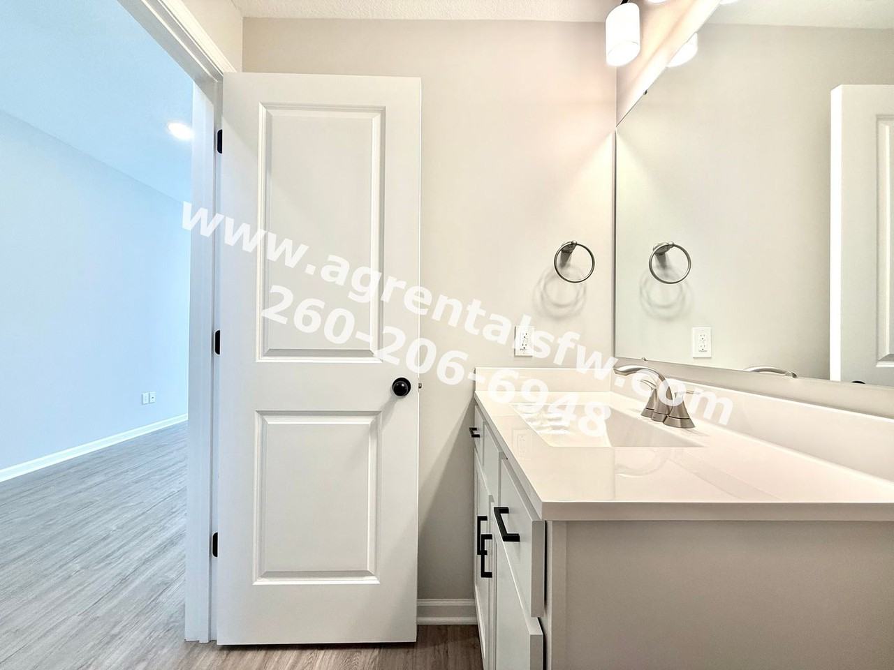 1303 N West Hamilton Rd - Photo 5 of 24