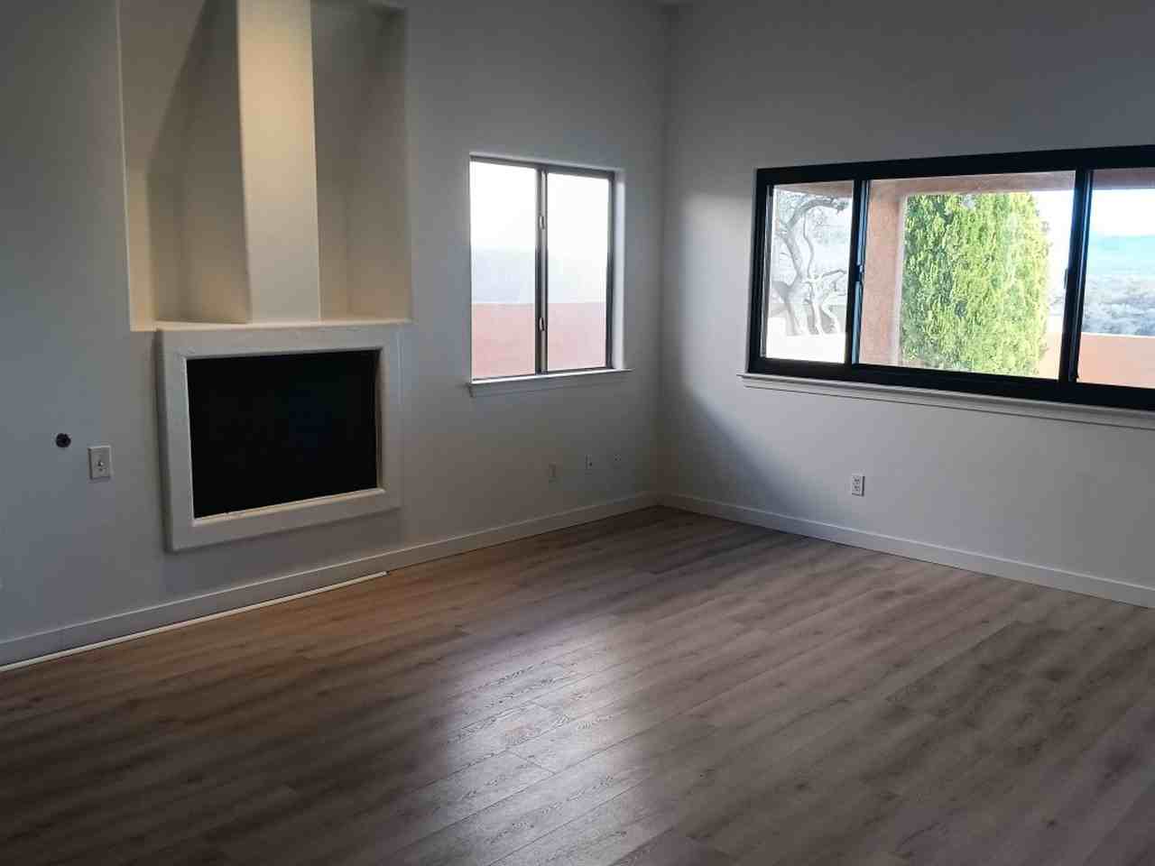 5020 Mirador Dr Nw - Photo 6 of 15