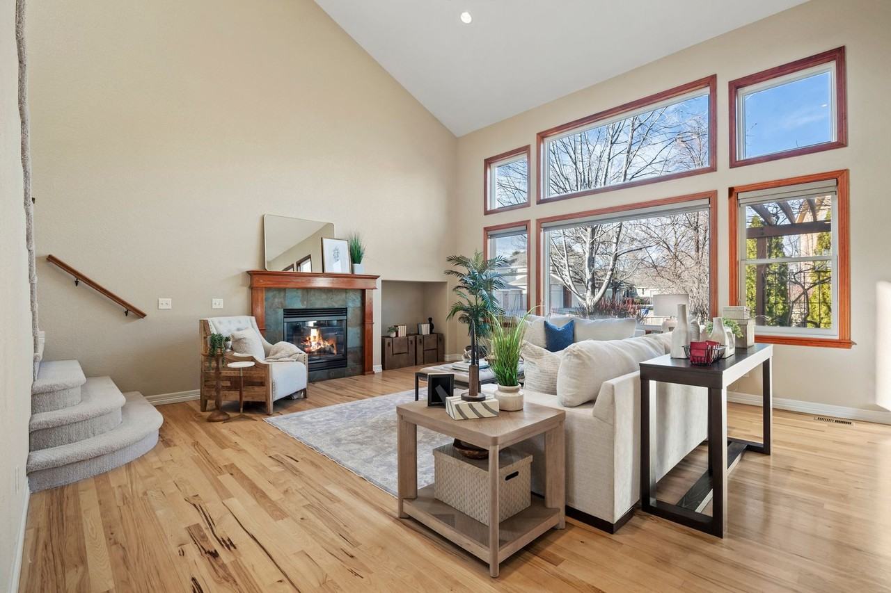 5739 Falling Water Dr - Photo 6 of 41