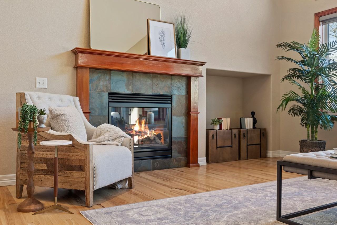 5739 Falling Water Dr - Photo 7 of 41