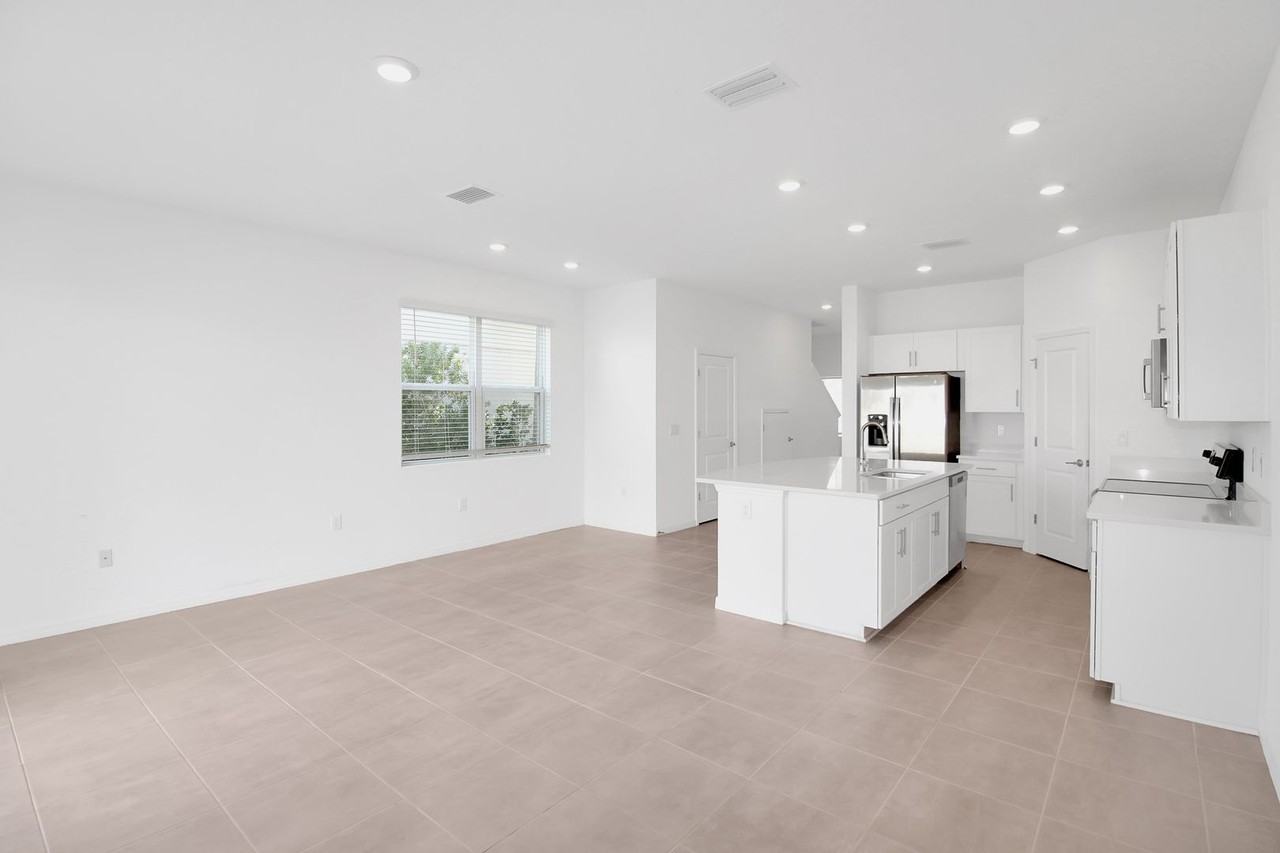 5728 Haven Ter - Photo 6 of 26