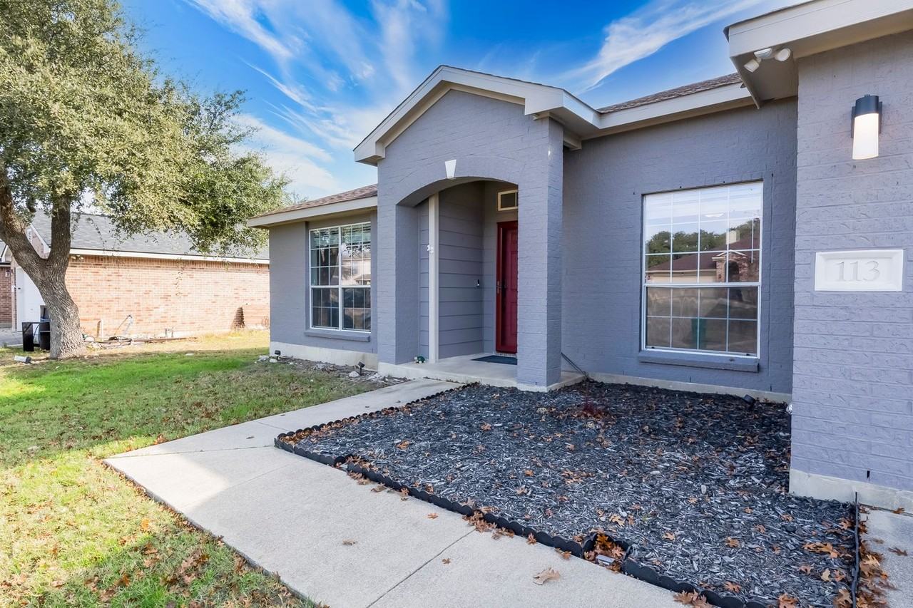 113 W Deer Horn Pass - Photo 4 of 36