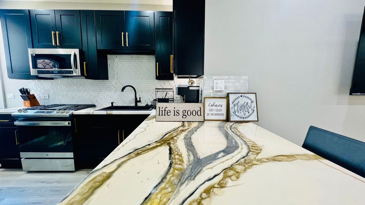 1863 S Karlov Ave - Photo 3 of 14