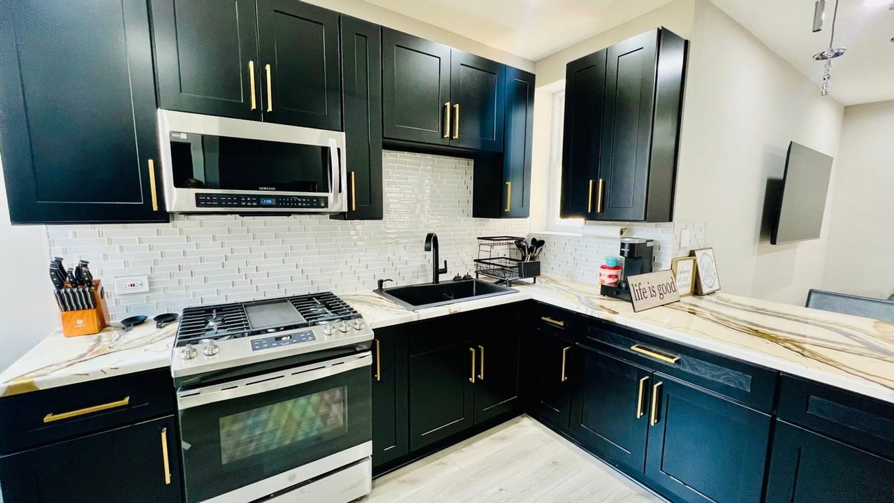 1863 S Karlov Ave - Photo 5 of 14