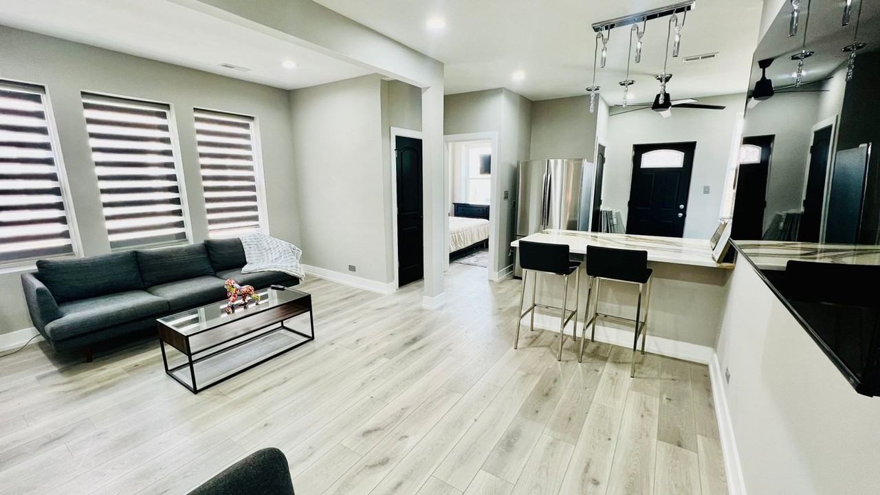 1863 S Karlov Ave - Photo 7 of 14