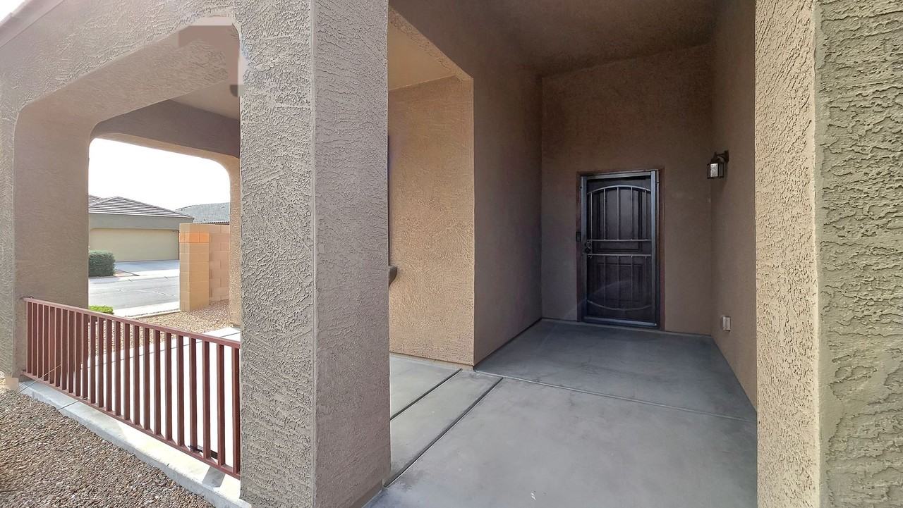 5042 S 237th Dr - Photo 3 of 35