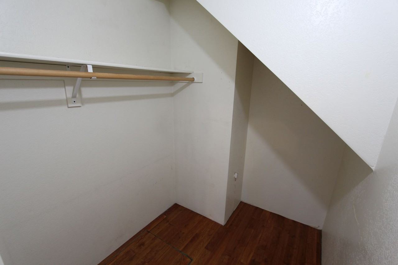 2548 S Gravel Ln - Photo 7 of 30