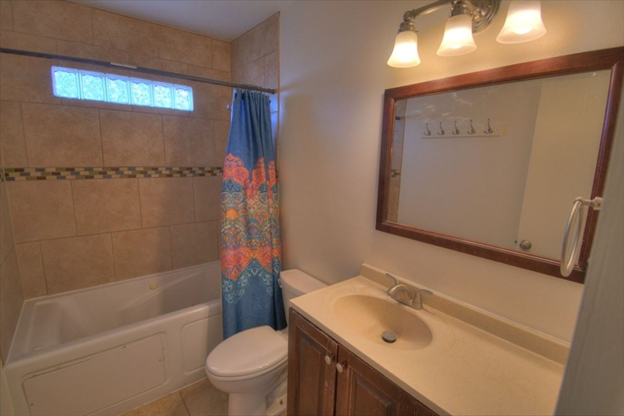 9805 Salem Rd Ne - Photo 7 of 8