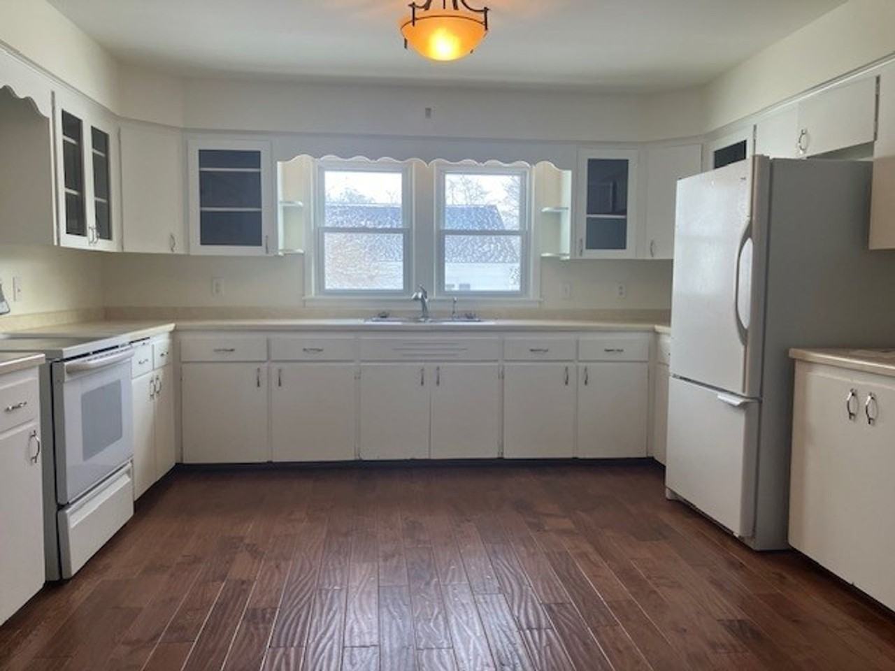 512 Tower St - Photo 7 of 25