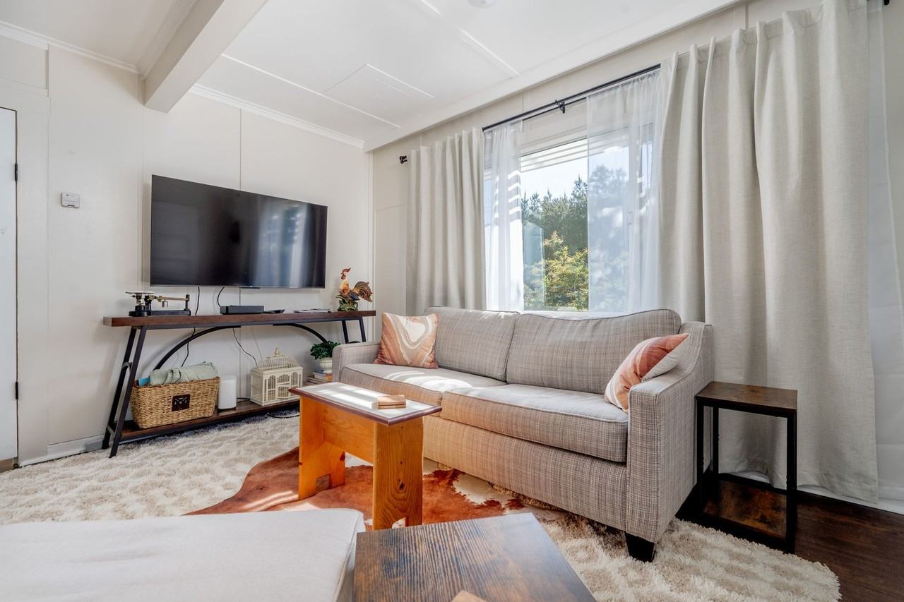 273 W Carmel Valley Rd - Photo 4 of 15