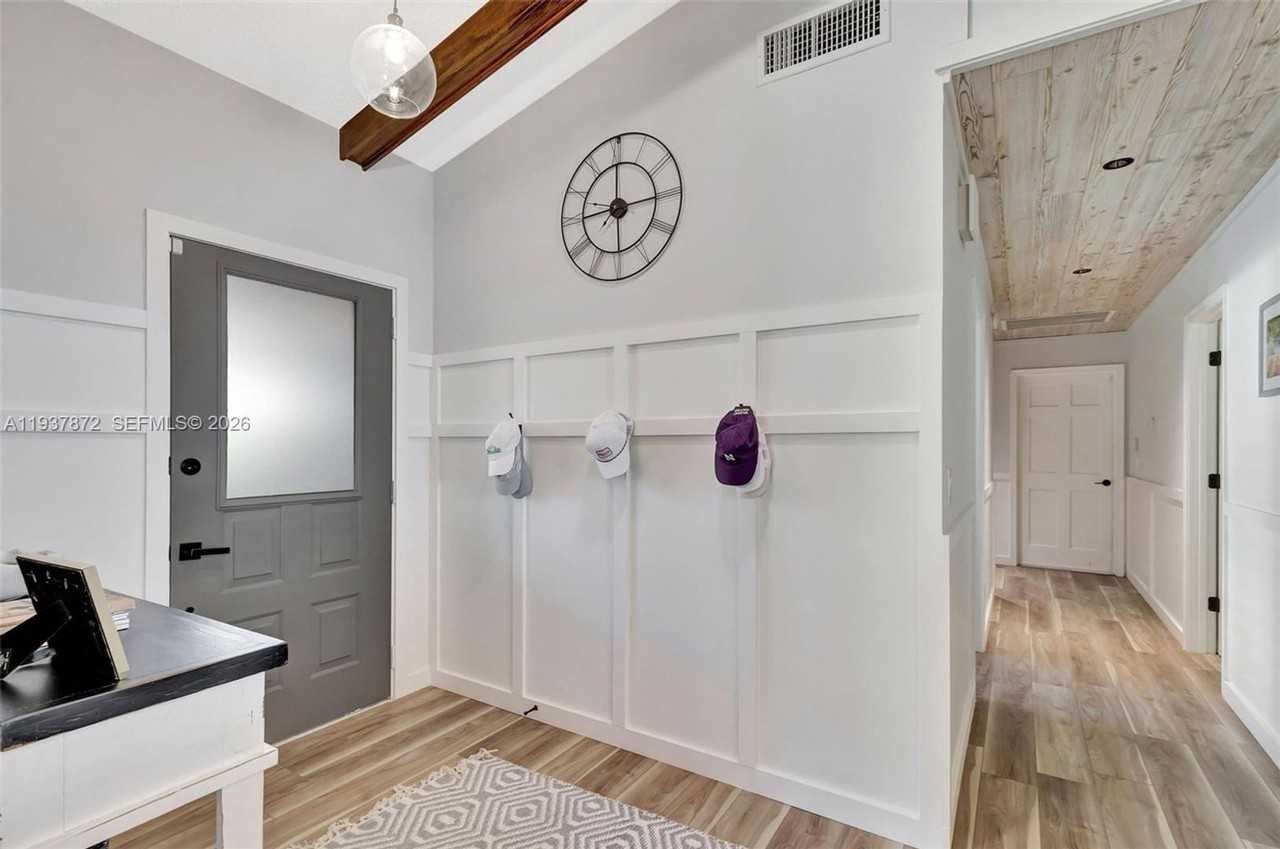 83 Ironwood Way N - Photo 2 of 18