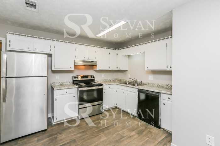 3837 Lost Lake Cv N - Photo 6 of 16