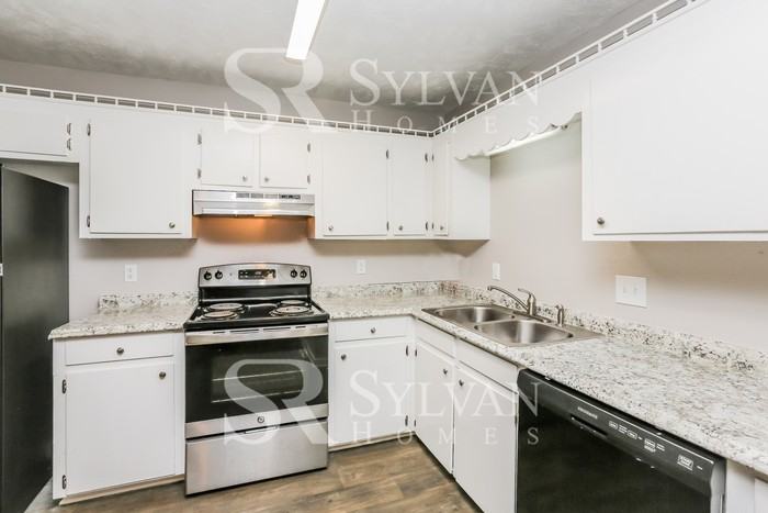 3837 Lost Lake Cv N - Photo 7 of 16