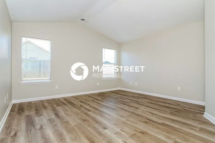 2509 Guildhall Ln - Photo 7 of 16