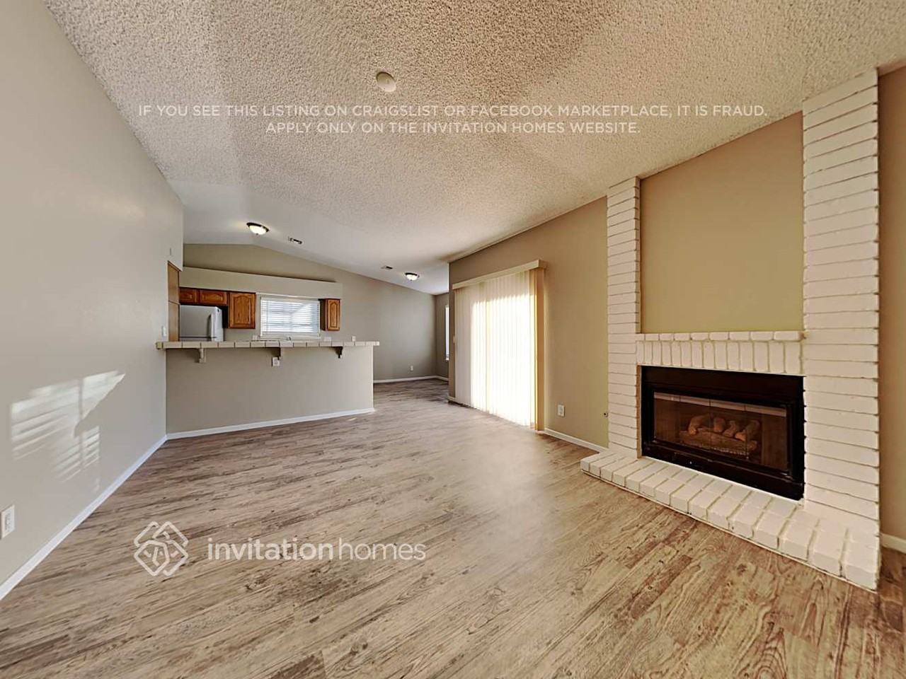 157 Sand Dune Ct - Photo 5 of 19