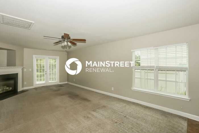 4148 Broadstairs Dr - Photo 6 of 17