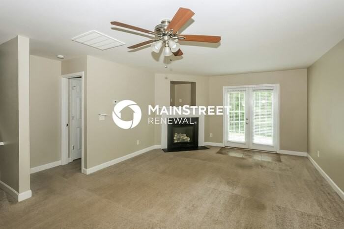 4148 Broadstairs Dr - Photo 7 of 17