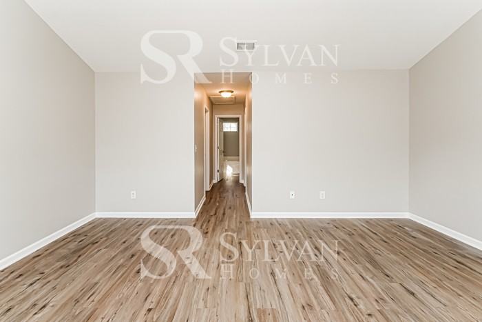 1295 Green Turf Ln - Photo 4 of 16