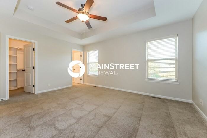 407 Golfview Dr - Photo 4 of 15