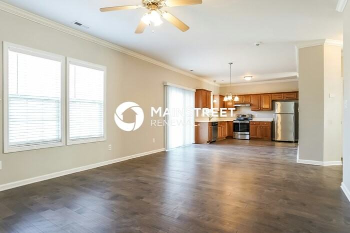 7109 Bristoe Station Ln - Photo 5 of 18