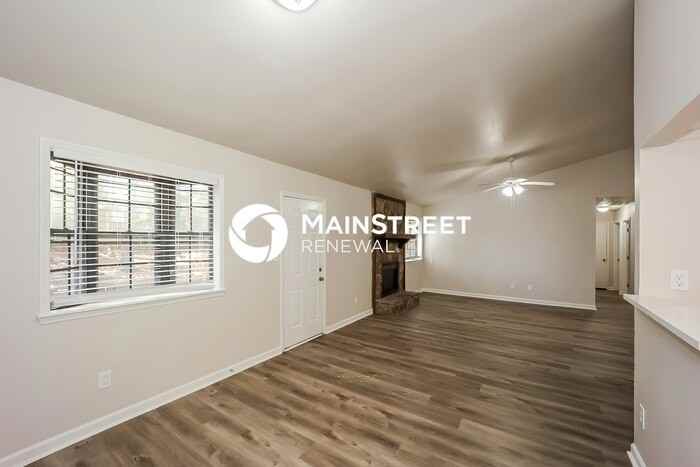 380 Fleming Ct - Photo 6 of 16