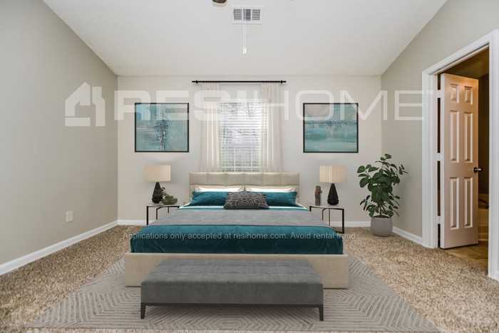 3185 Medina Dr - Photo 6 of 17