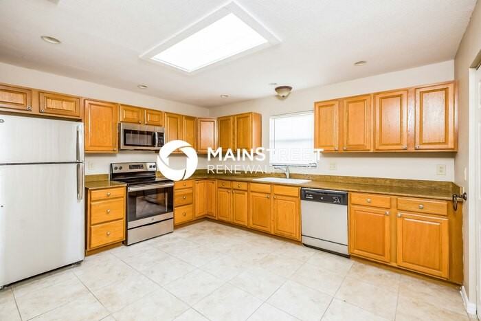 1253 Paradise Way - Photo 5 of 15