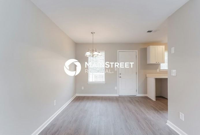 4258 Ward Bluff Dr - Photo 7 of 18