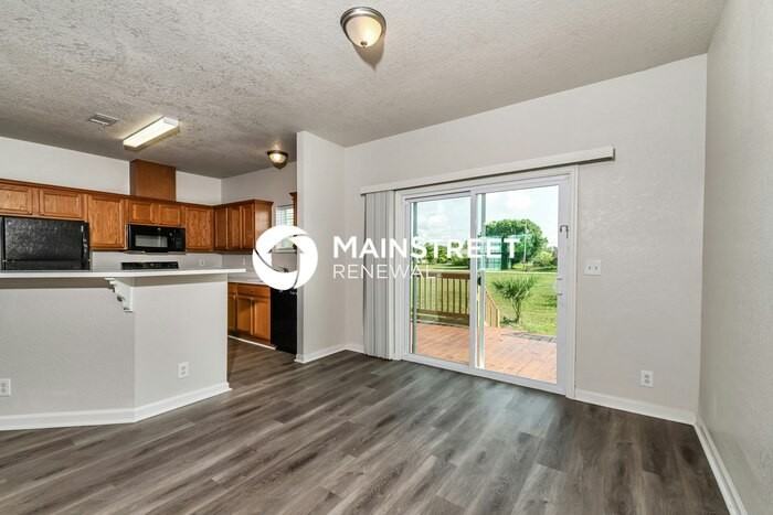 4318 9th St W - Photo 5 of 16