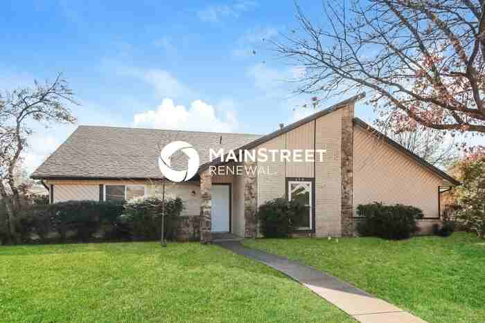 608 San Carlos Dr - Photo 2 of 18