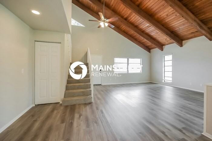 12613 7th St - Photo 5 of 17