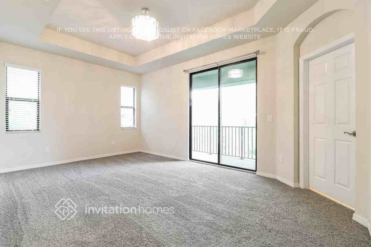 4954 Wandering Way - Photo 7 of 16