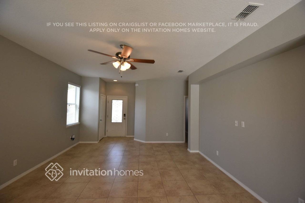 30249 Cheval St - Photo 2 of 21