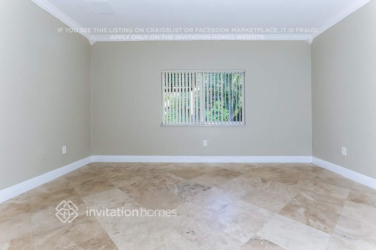 4601 Sw 164th Ct - Photo 6 of 17