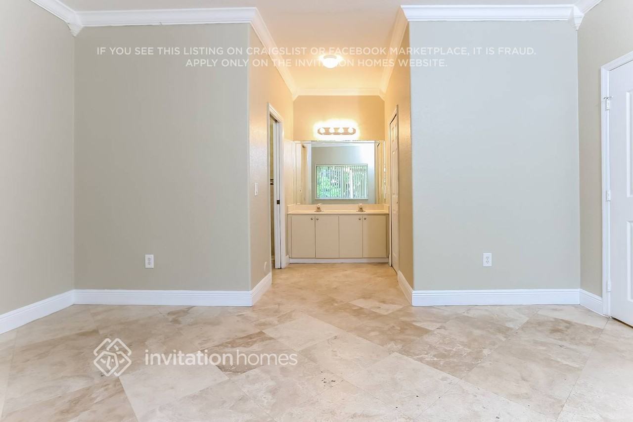 4601 Sw 164th Ct - Photo 7 of 17