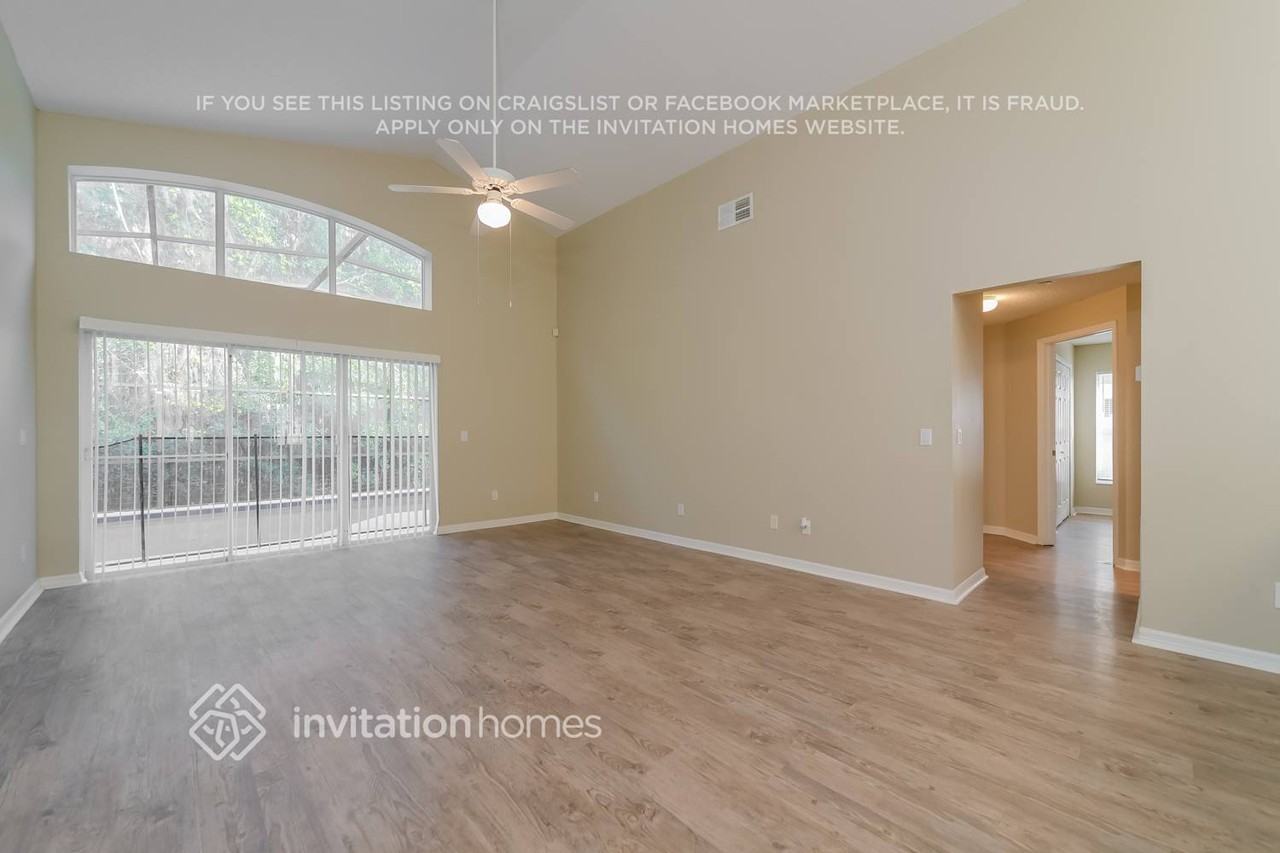 238 Old Mill Cir - Photo 3 of 17