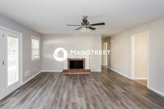 2157 Sheffield Dr - Photo 5 of 16