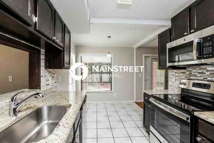 1932 Tindaro Dr - Photo 6 of 17