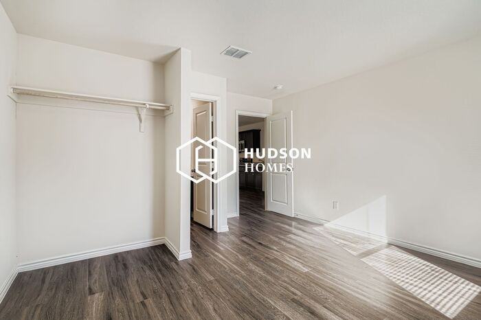 1226 Chestnut St #A - Photo 7 of 14