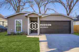 featured image of 1115 Turner St