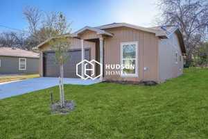 featured image of 413 Carver St