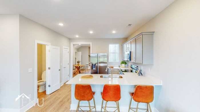 2359 E 19th St - Photo 5 of 17