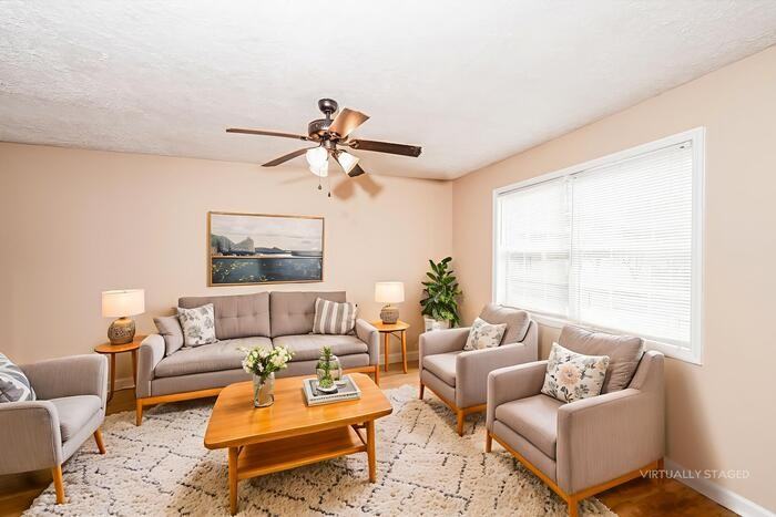 1676 Brewster Rd - Photo 6 of 12