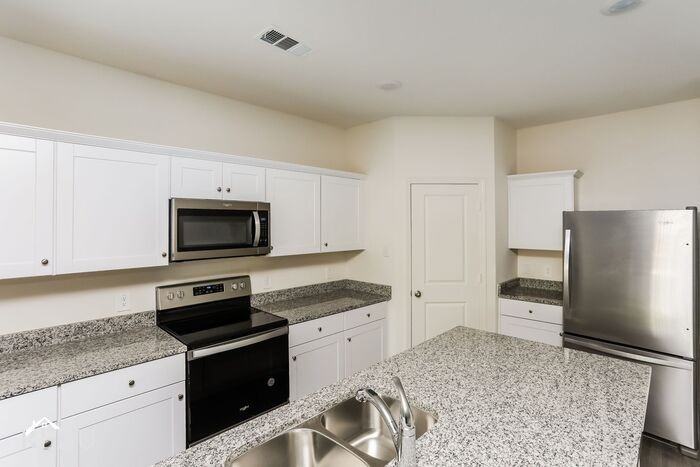 13356 Hiskey Dr - Photo 2 of 18