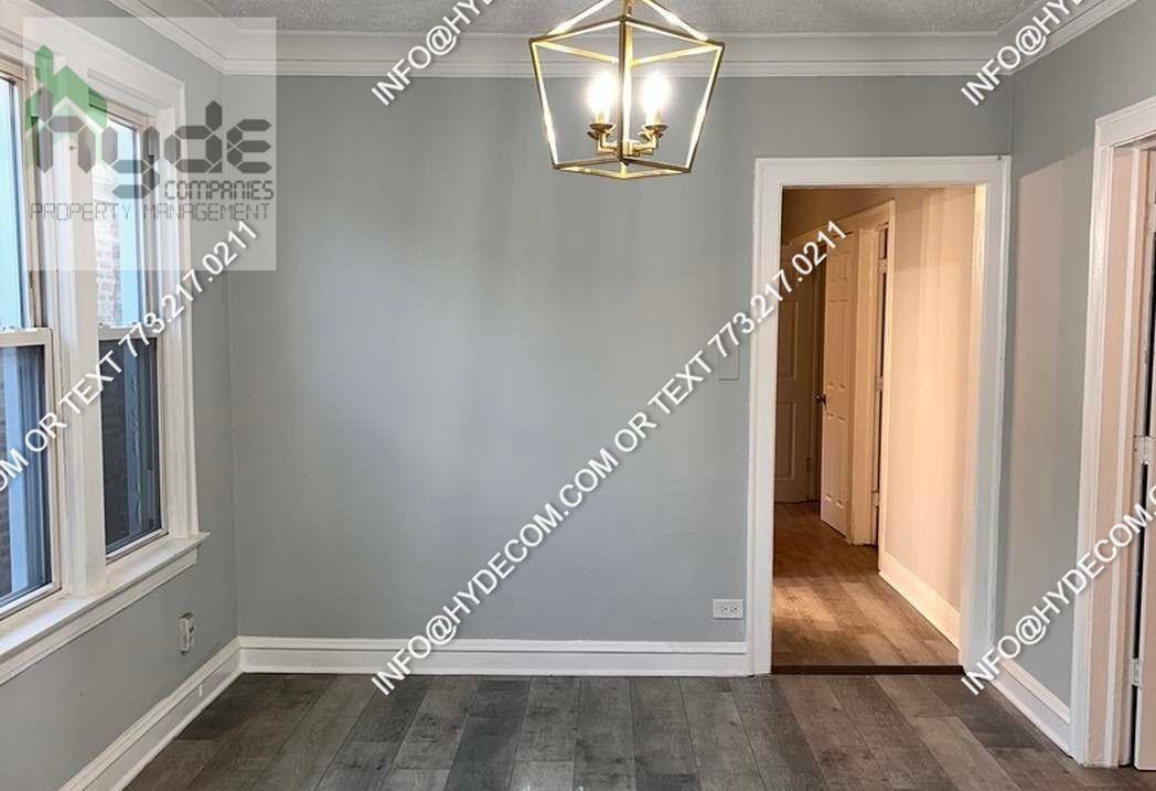 8728 S Honore St #1 - Photo 2 of 11