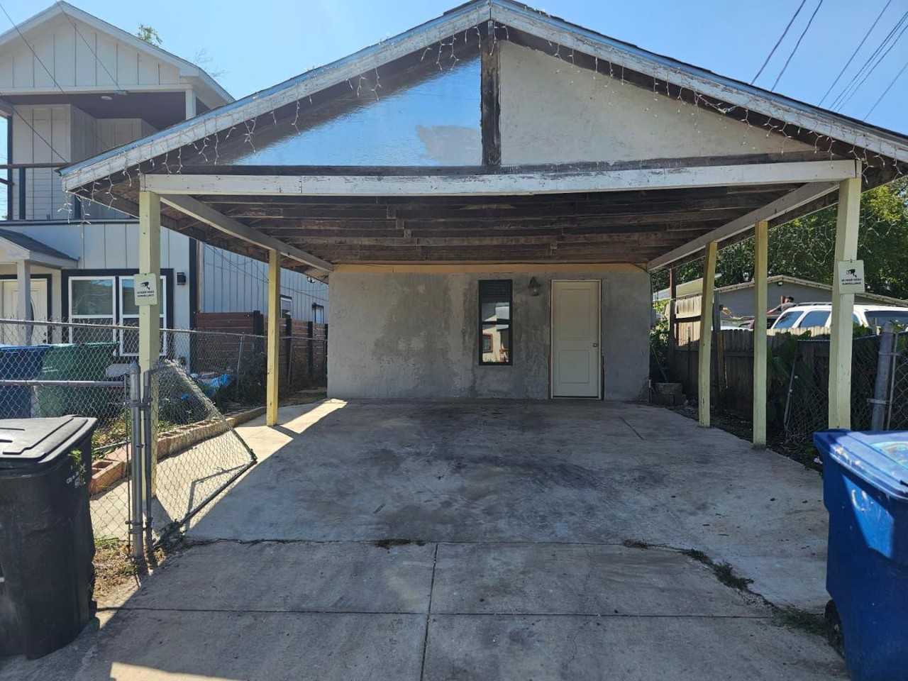 333 S San Eduardo Ave - Photo 2 of 25