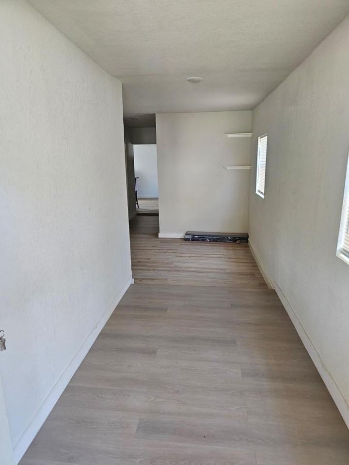 333 S San Eduardo Ave - Photo 3 of 25